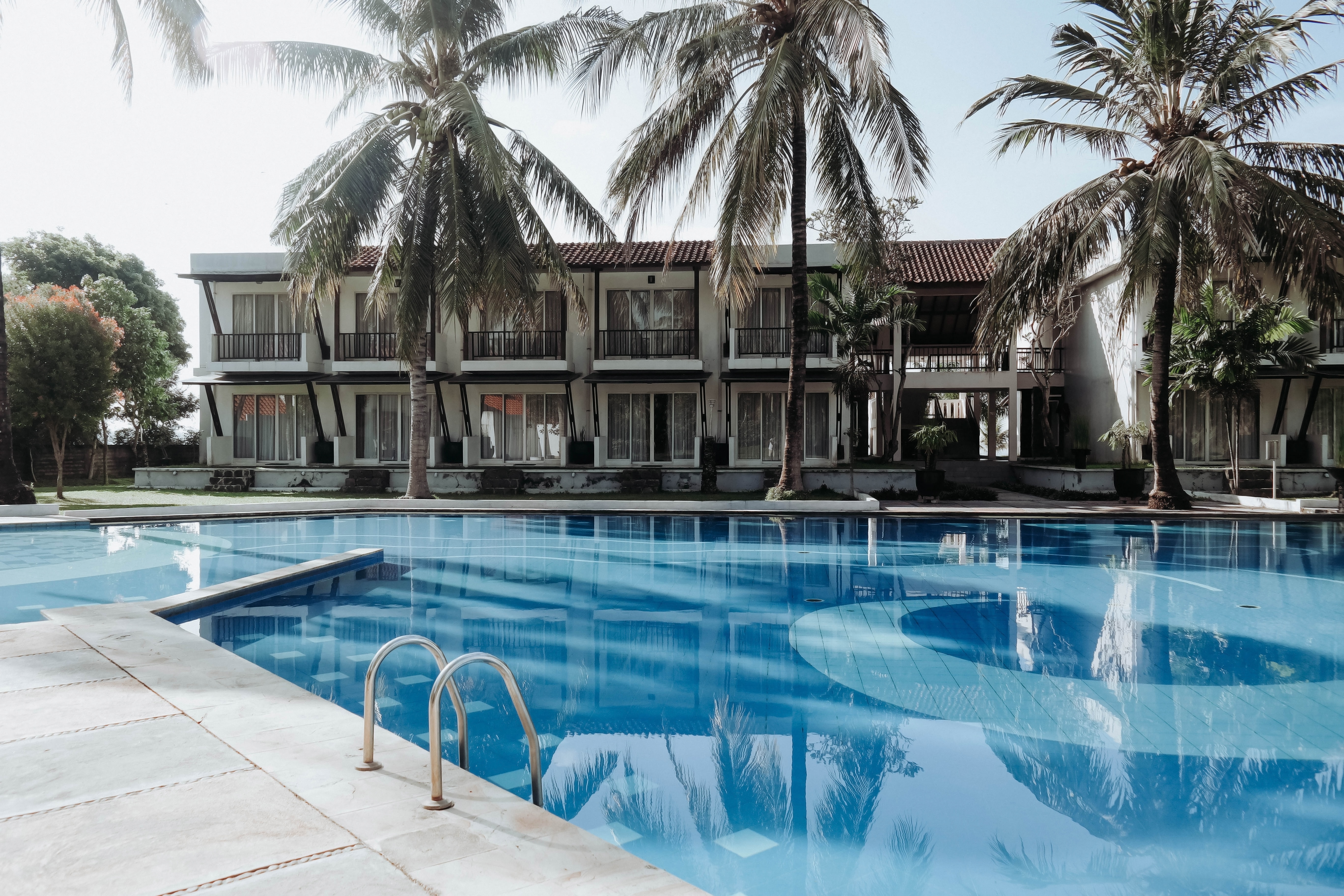 resorts for adults or families