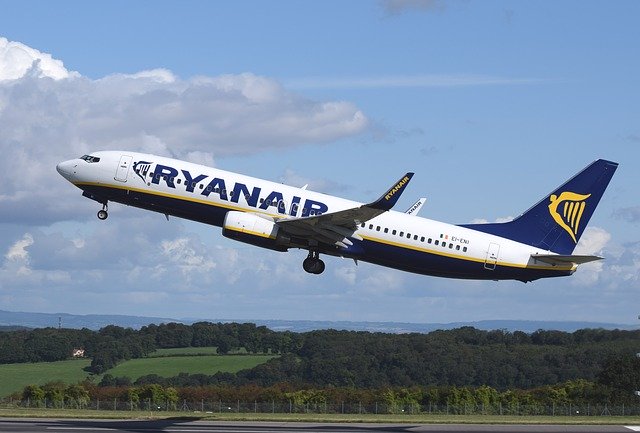 5 Tips for Flying Europe's Low Cost Carriers ryanair