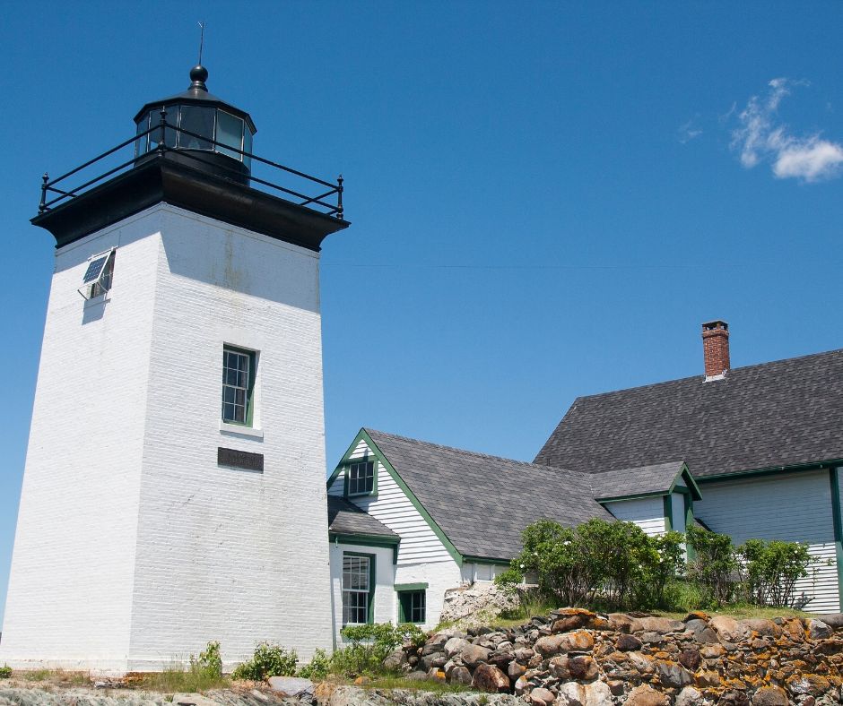 GRINDLE POINT LIGHTHOUSE