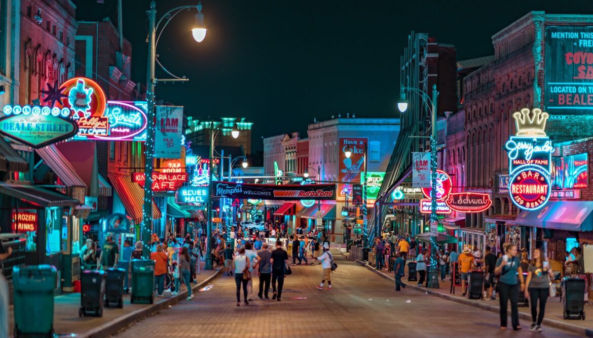 Memphis Date Ideas Featured Image