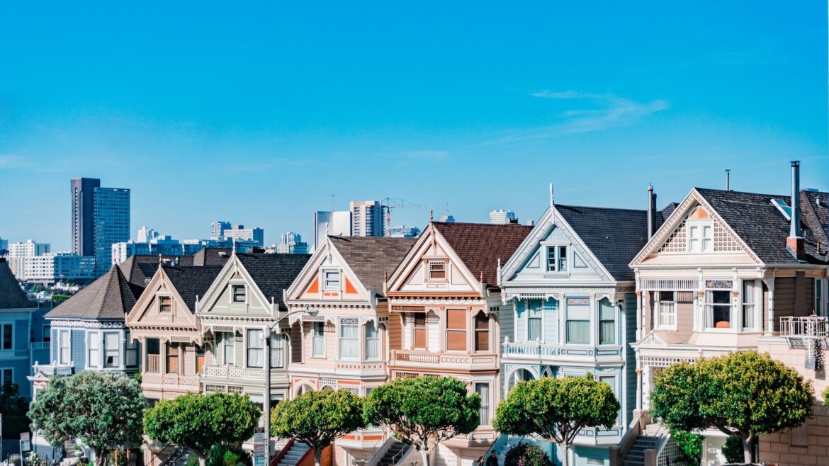 Famous Landmarks in San Francisco: A Guide to the City’s Iconic Sights