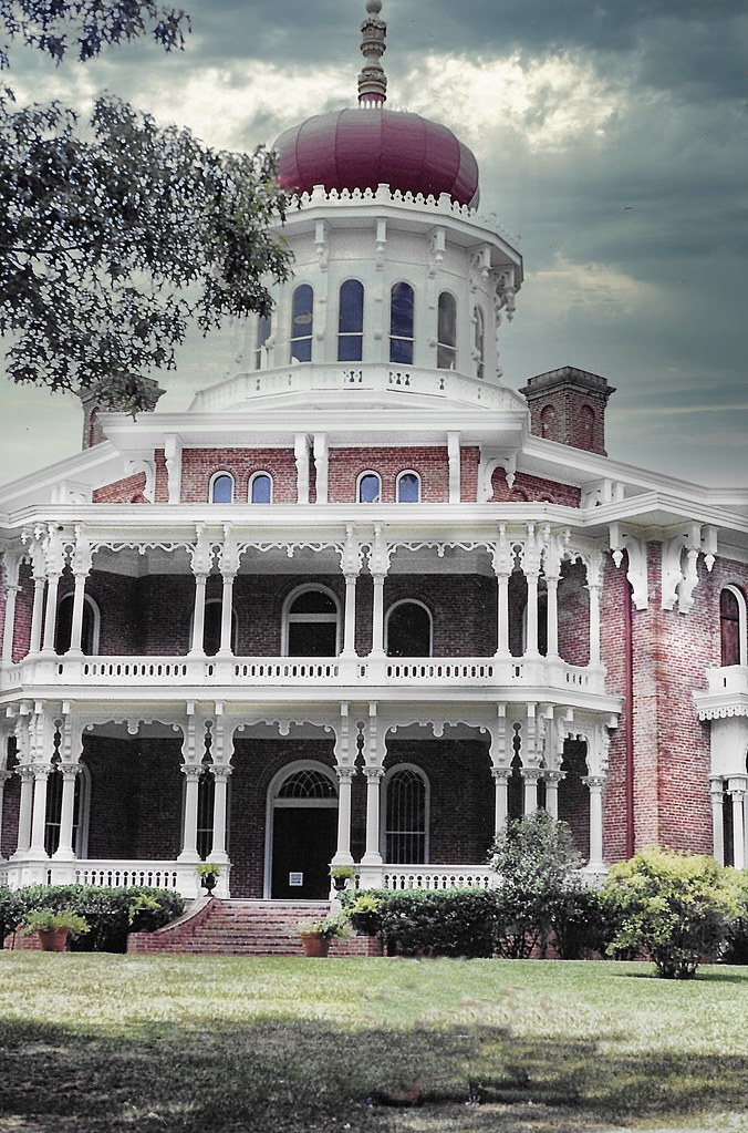 Must-See Historic Landmarks in Mississippi Longwood Plantation