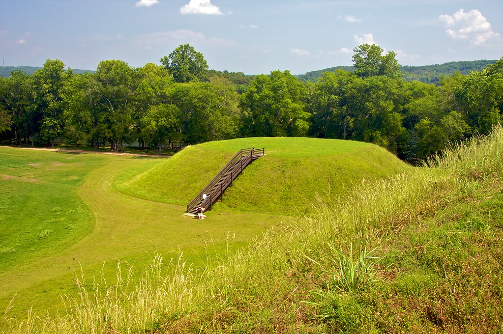 Etowah Indian Mounds