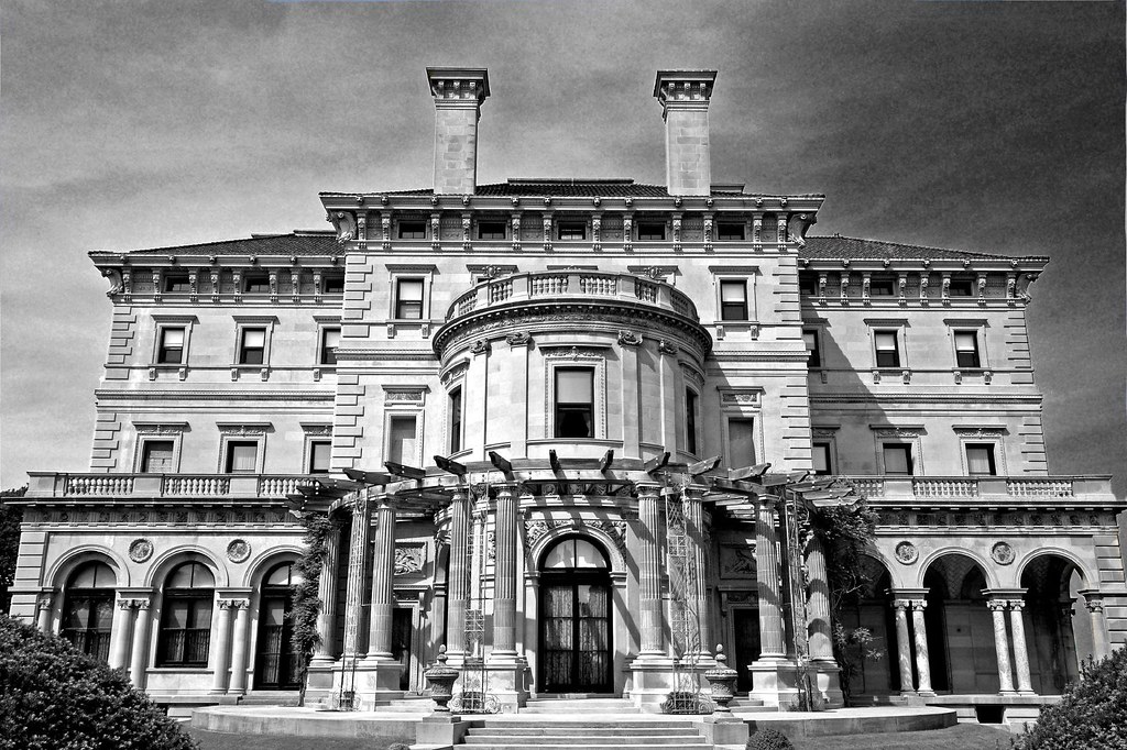 10 Best Places to Take Kids in Rhode Island The Breakers Mansion