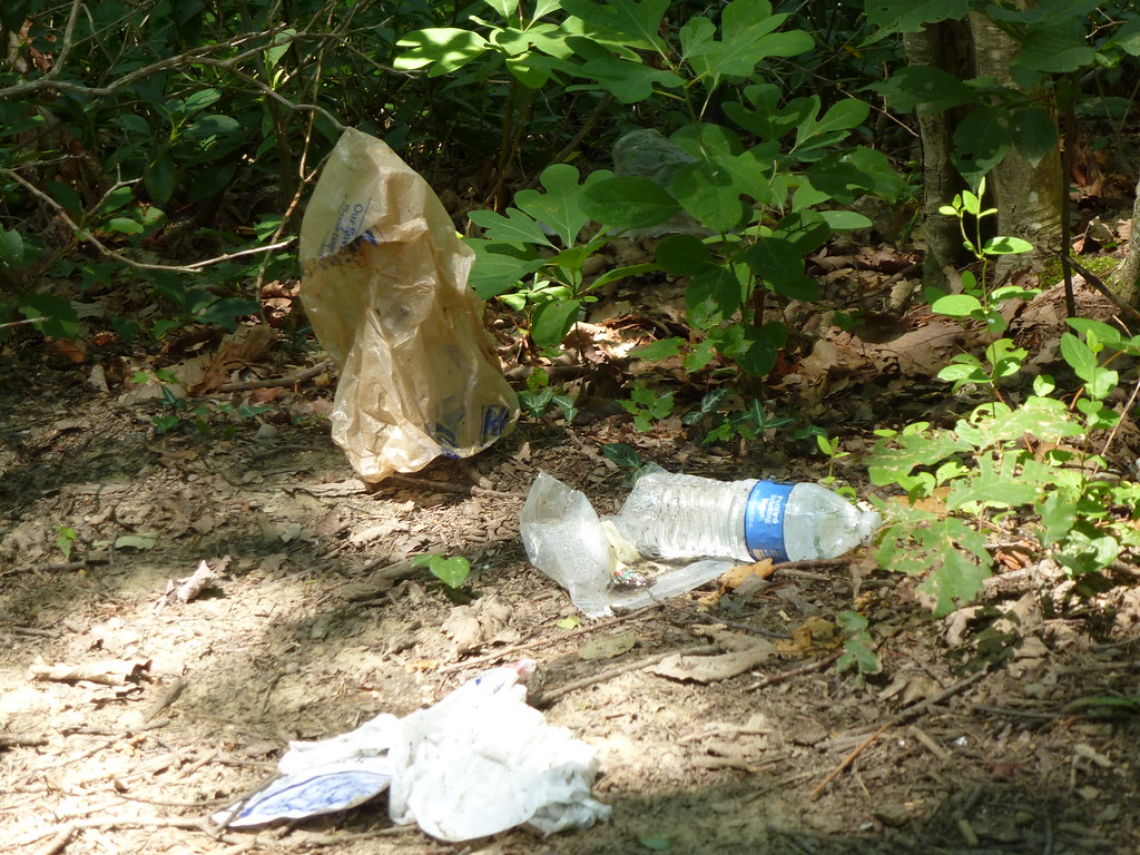 Waterfalls in Southern Wisconsin do NOT pollute
