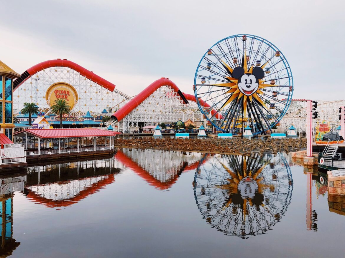The Essential Theme Park Packing List for Day Trips